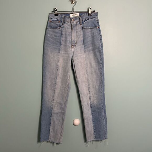 Abercrombie The Ankle Straight Ultra High Rise Curve Love - Picture 2 of 9